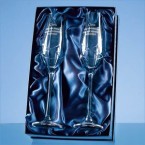 2 Diamante Champagne Flutes with a Kiss